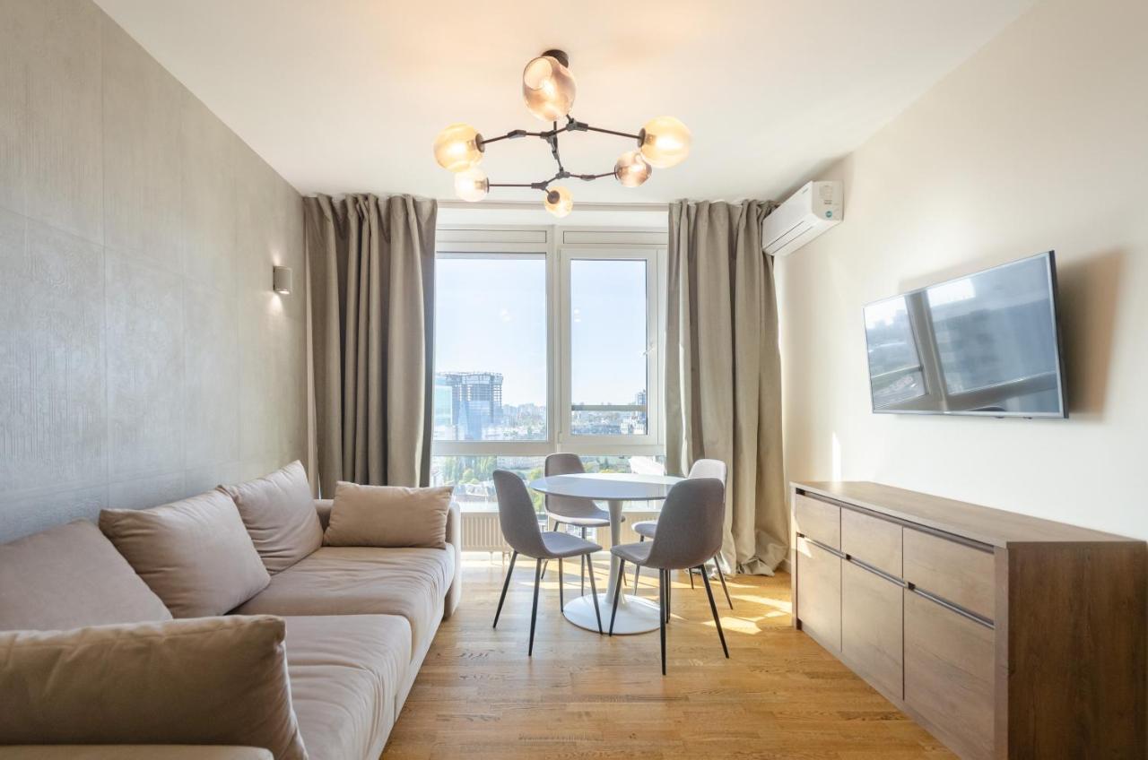 Petrovdom Apartments 220-126-226 In Rc Hofman House, 34 Zolotoustivska Street كييف المظهر الخارجي الصورة