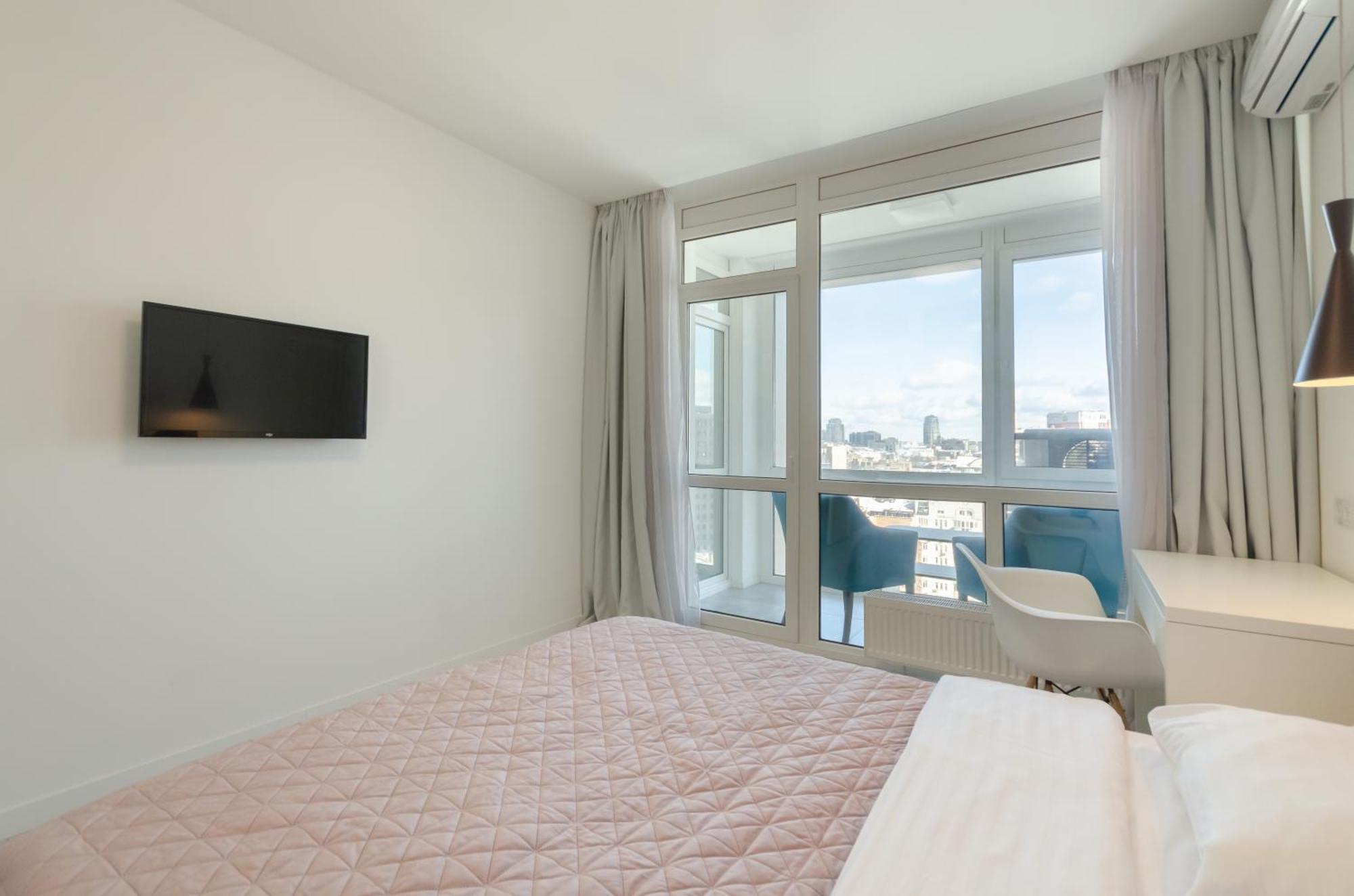 Petrovdom Apartments 220-126-226 In Rc Hofman House, 34 Zolotoustivska Street كييف المظهر الخارجي الصورة